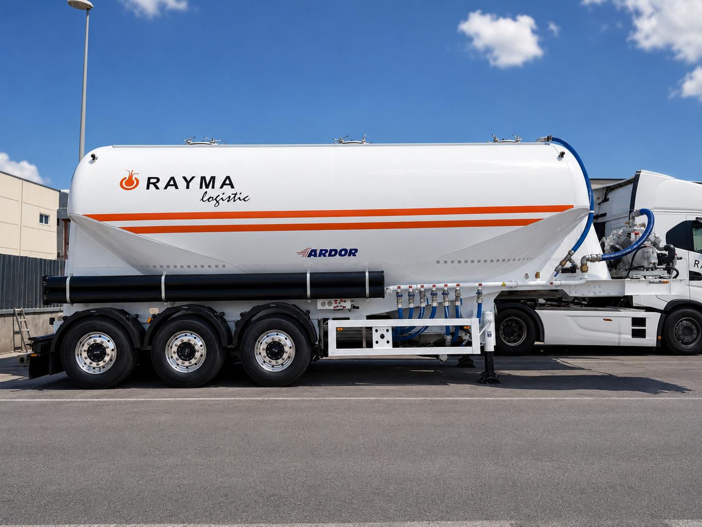 cisterna-silo-mercancias-granel-rayma-logistic.jpg