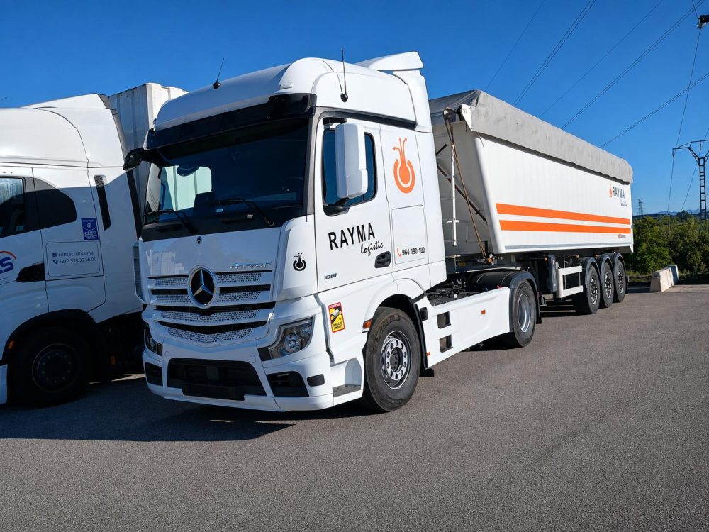 banera-aluminio-mercedes-rayma-logistic.jpg