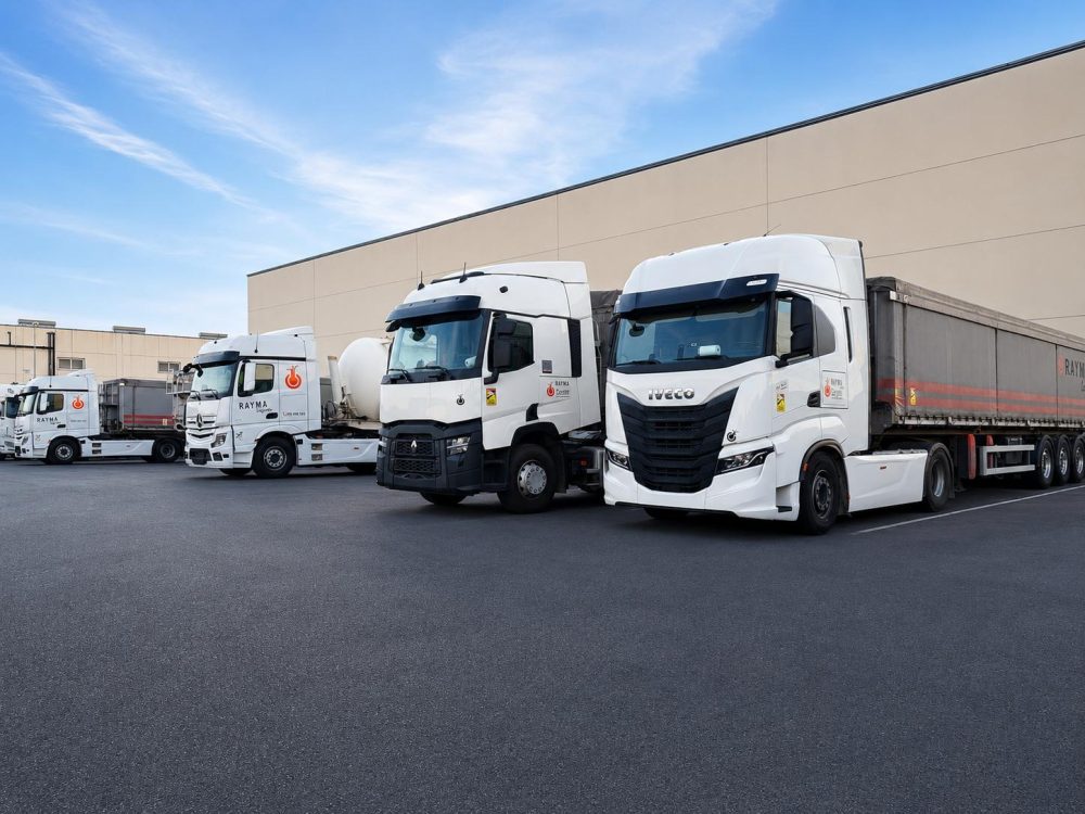flota-camiones-tauliner-rayma-logistic.jpg